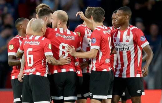 精准的传中 精准的传中